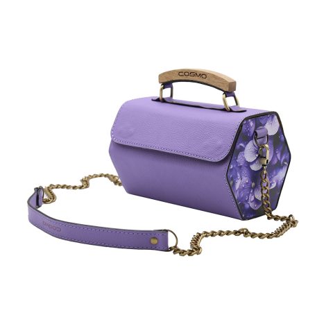 ტყავის ჩანთა – იები